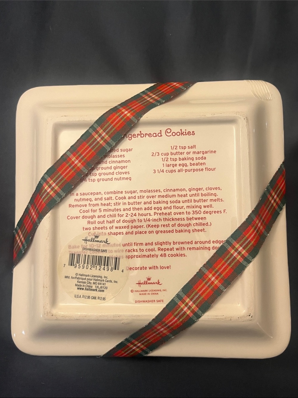 Hallmark Gingerbread Man Cookie Plate w/ Recipe & Ornament - Picture 2 of 4